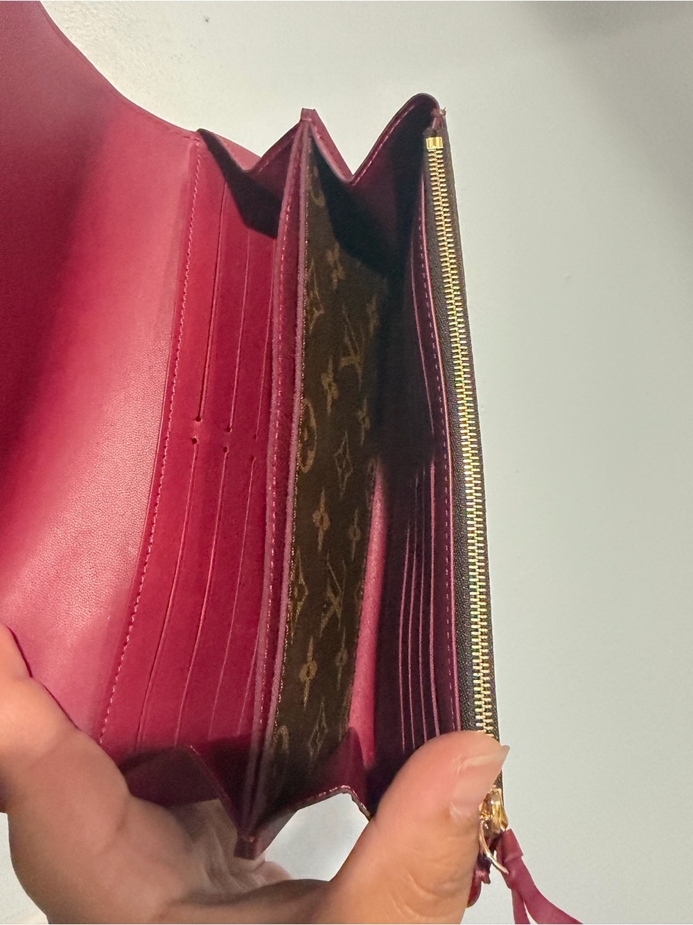 Louis Vuitton Monogram Continental Wallet with Pink Floral Button - Picture 7 of 9